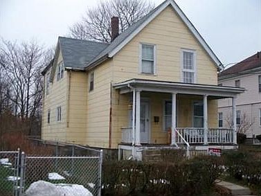2nd image of 388 Huntington Ave