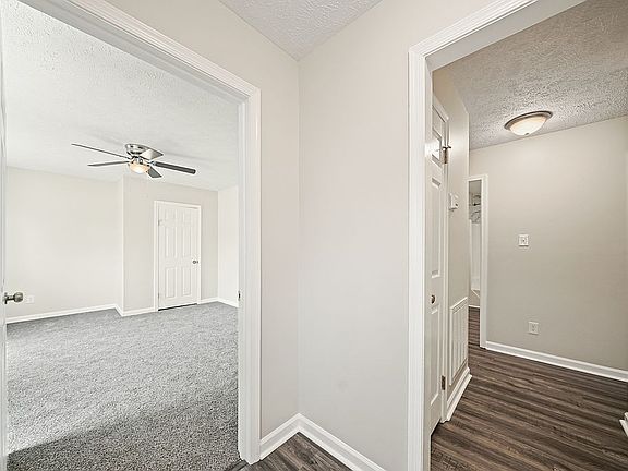 2nd image of 6378 Hawfield Dr