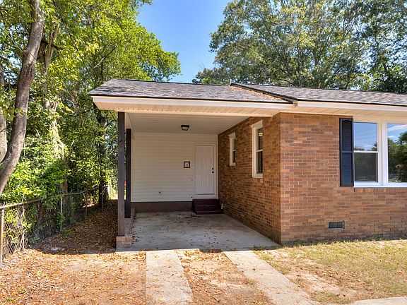 2nd image of 45 Pinewood Rd