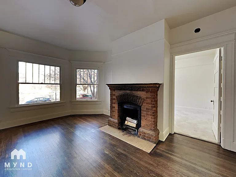 819 14th St #819 — Photo 5