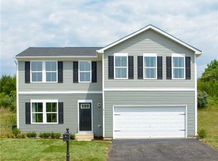 3050 Dabney Ln, Suffolk, VA 23434