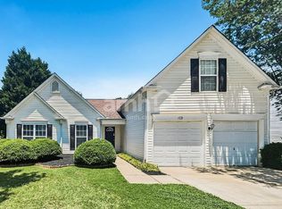 109 Karsten Creek Dr, Simpsonville, SC 29681