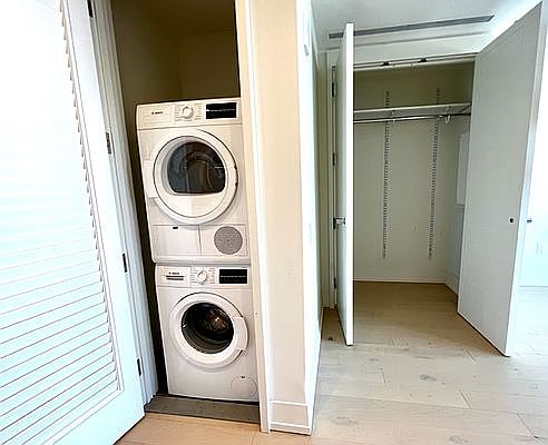 3rd image of 550 Vanderbilt Ave #512