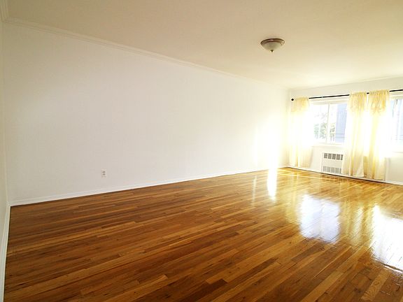 4th image of 1741 E 93rd St Floor 2