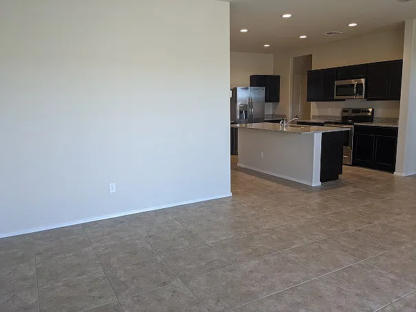 36488 W Barcelona Ln — Photo 8