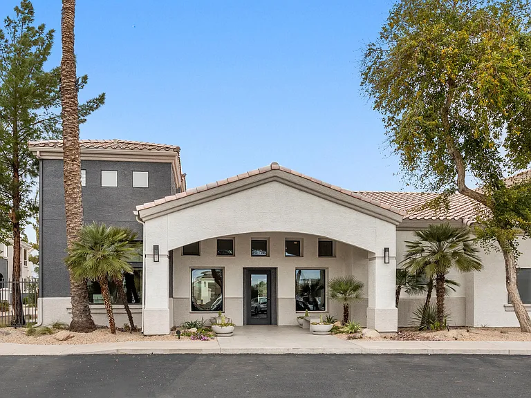 Sierra Canyon — Photo 15