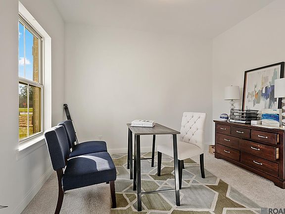 3rd image of 117 Sternfells Ct