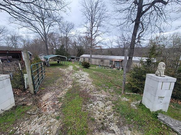 3rd image of 13082 Douglas Cir