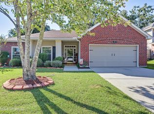 841 Ellington Dr, Biloxi, MS 39532