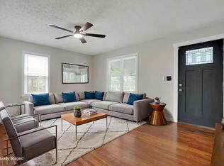 2621 Homecroft Dr, Columbus, OH 43211