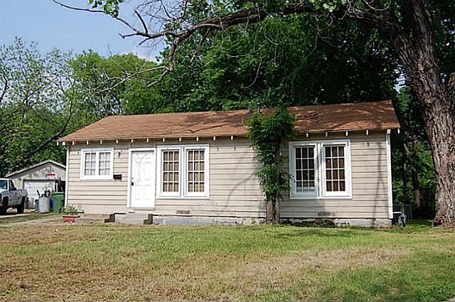 1st image of 2996 Ballinger Dr