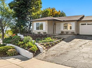 1437 Temple Heights Dr, Oceanside, CA 92056