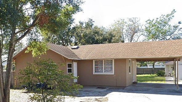 1st image of 116 N Van Buren Ave