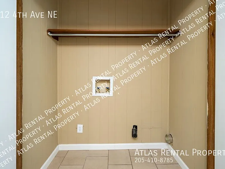 812 4th Ave NE — Photo 28