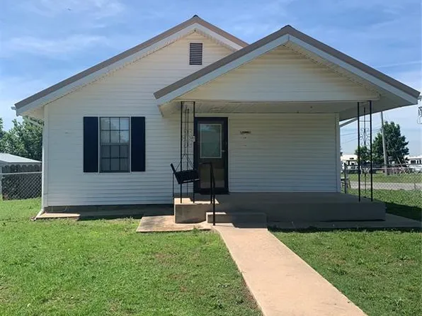 845 N Washington Ave, Mountain View, OK 73062