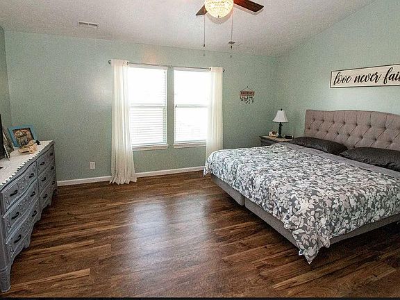 5th image of 3066 Jasmine Ct