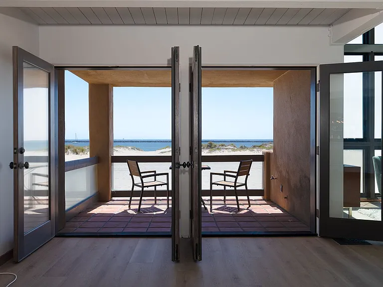3265 Ocean Dr — Photo 17