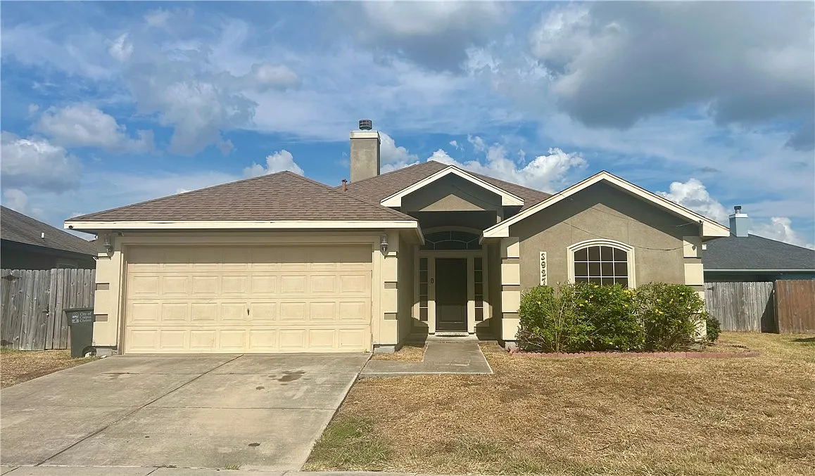 3 bed, 2.0 bath, 1585 sqft, $2,100 — Photo 1