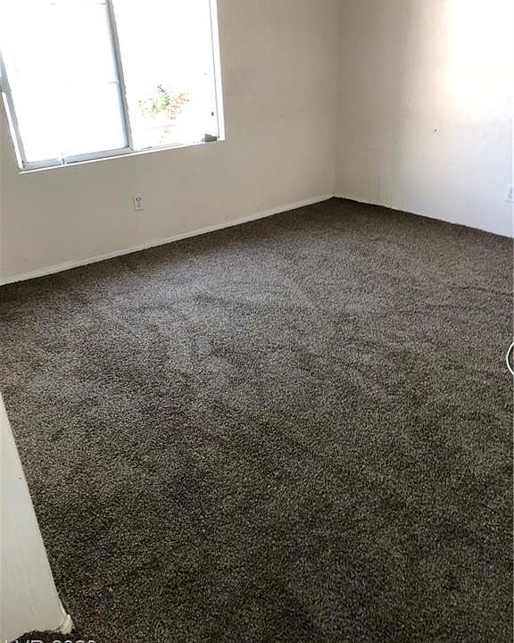 2nd image of 333 Mount Hope St