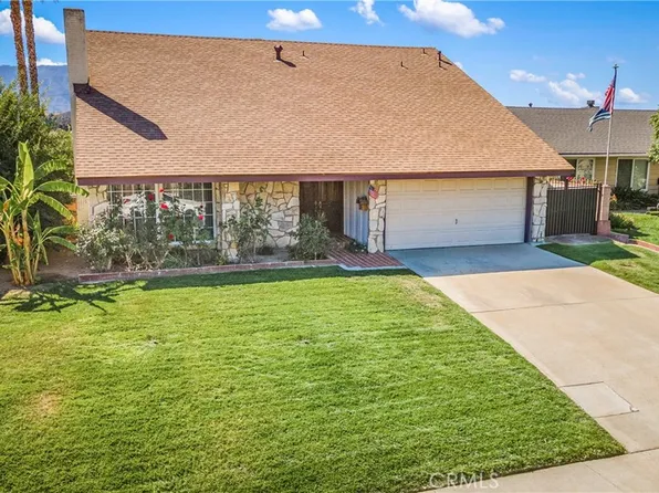 15614 Poppyseed Ln, Santa Clarita, CA 91387