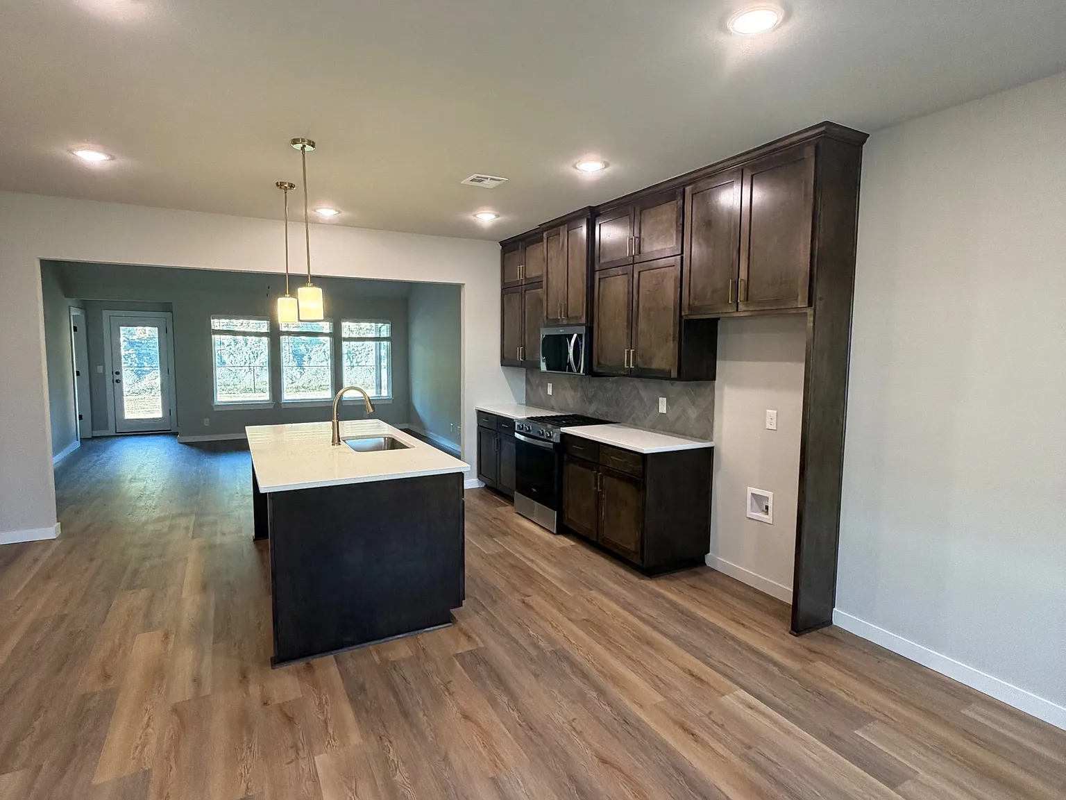7701 E 91st St N - Brand NEW 3BR in Magnolia Ridge, Owasso! — Photo 3