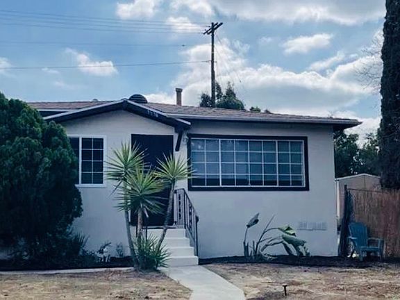 3rd image of 3534 N Pacific Ave