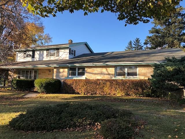 1st image of 530 E Groveland Dr
