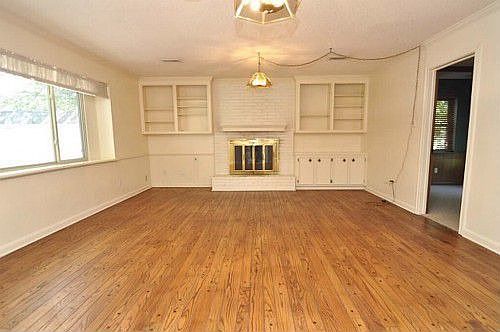 3rd image of 2719 W Pebble Beach Dr