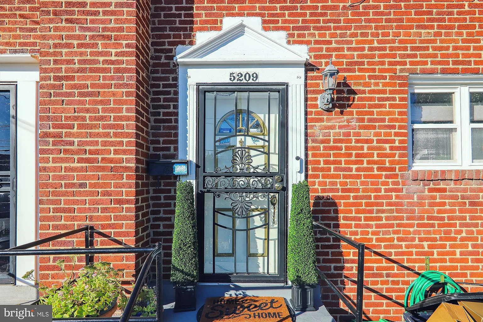 5209 Deal Dr photo 1