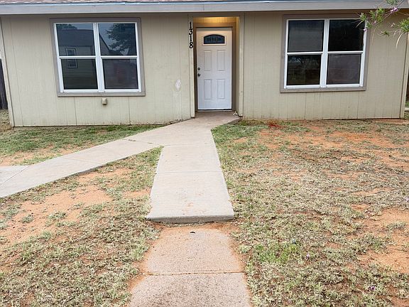 2nd image of 1318 Elmwood Ave