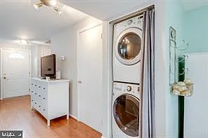17 Devon Ct — Photo 4