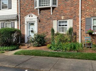 3003 D Overton Dr, Greensboro, NC 27408