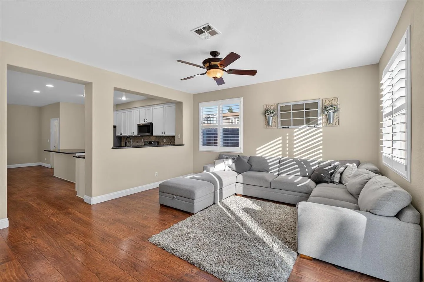 9362 Lost Springs Ct — Photo 3