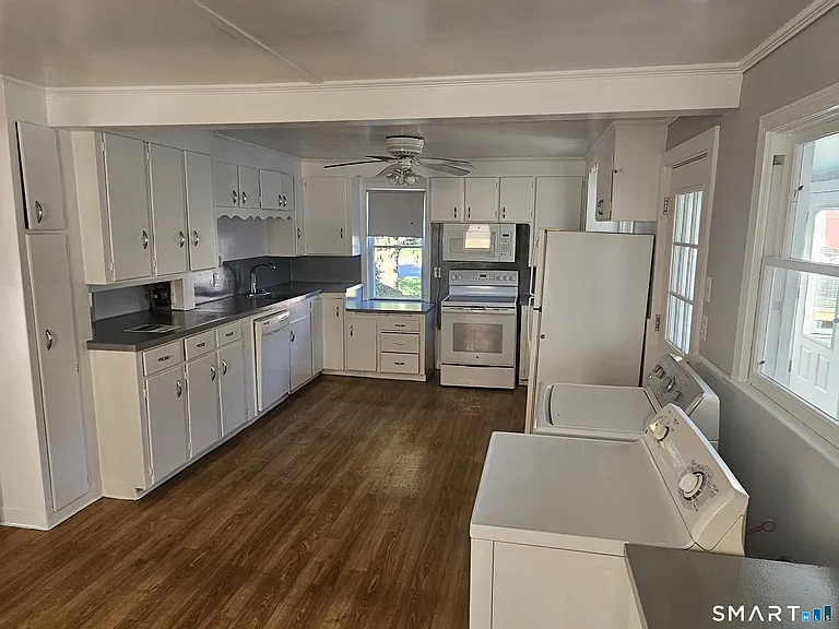 194 Beacon Valley Rd — Photo 6