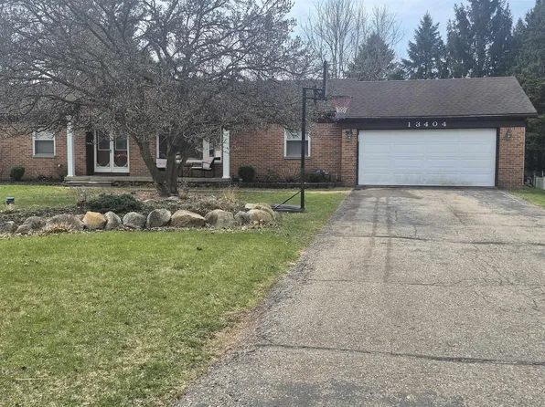 13404 Sequoia Ln N, South Lyon, MI 48178