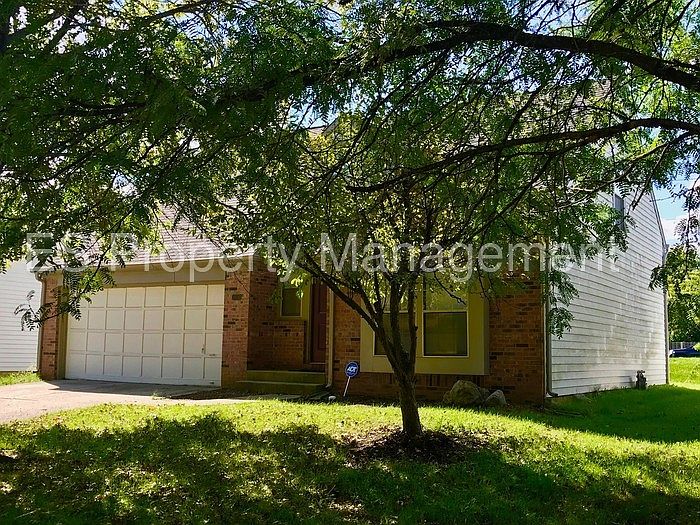 2nd image of 7834 Park North Bnd