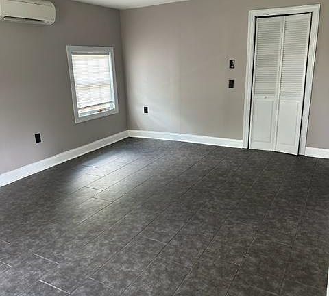 4th image of 4784 Dupont Pkwy #2