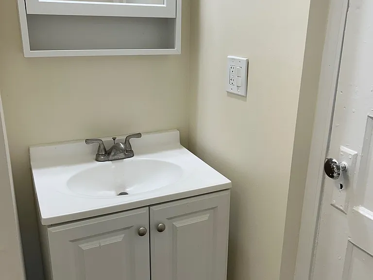505 Washington St #505 — Photo 6