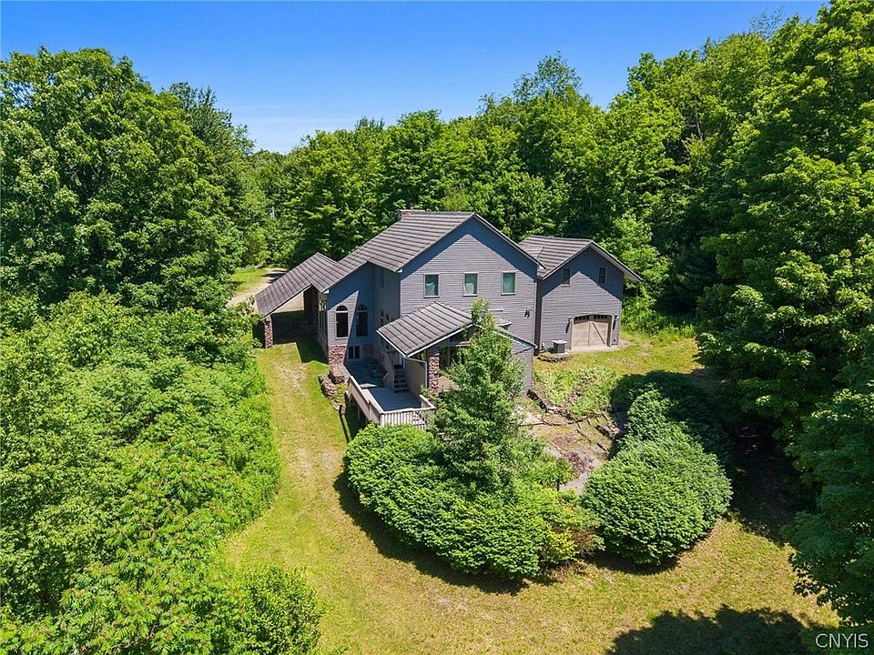 1st image of 150 Valleygate Dr