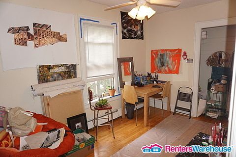 2nd image of 2515 Clinton Ave APT 4