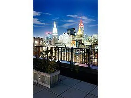 Sold by Douglas Elliman | media 24