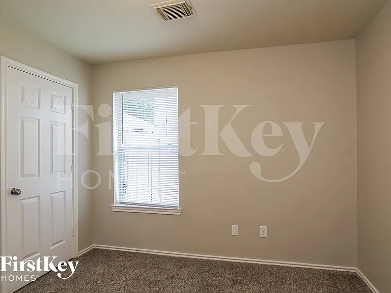 5231 Flax Bourton St — Photo 12