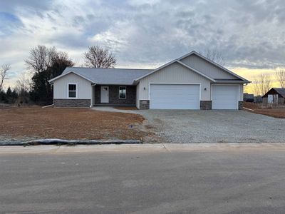 N1970 Morning Glory Ln, Greenville, WI, 54942