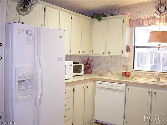 5th image of 3137 Linwood Dr