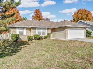 3207 W Rockwood St, Springfield, MO 65807