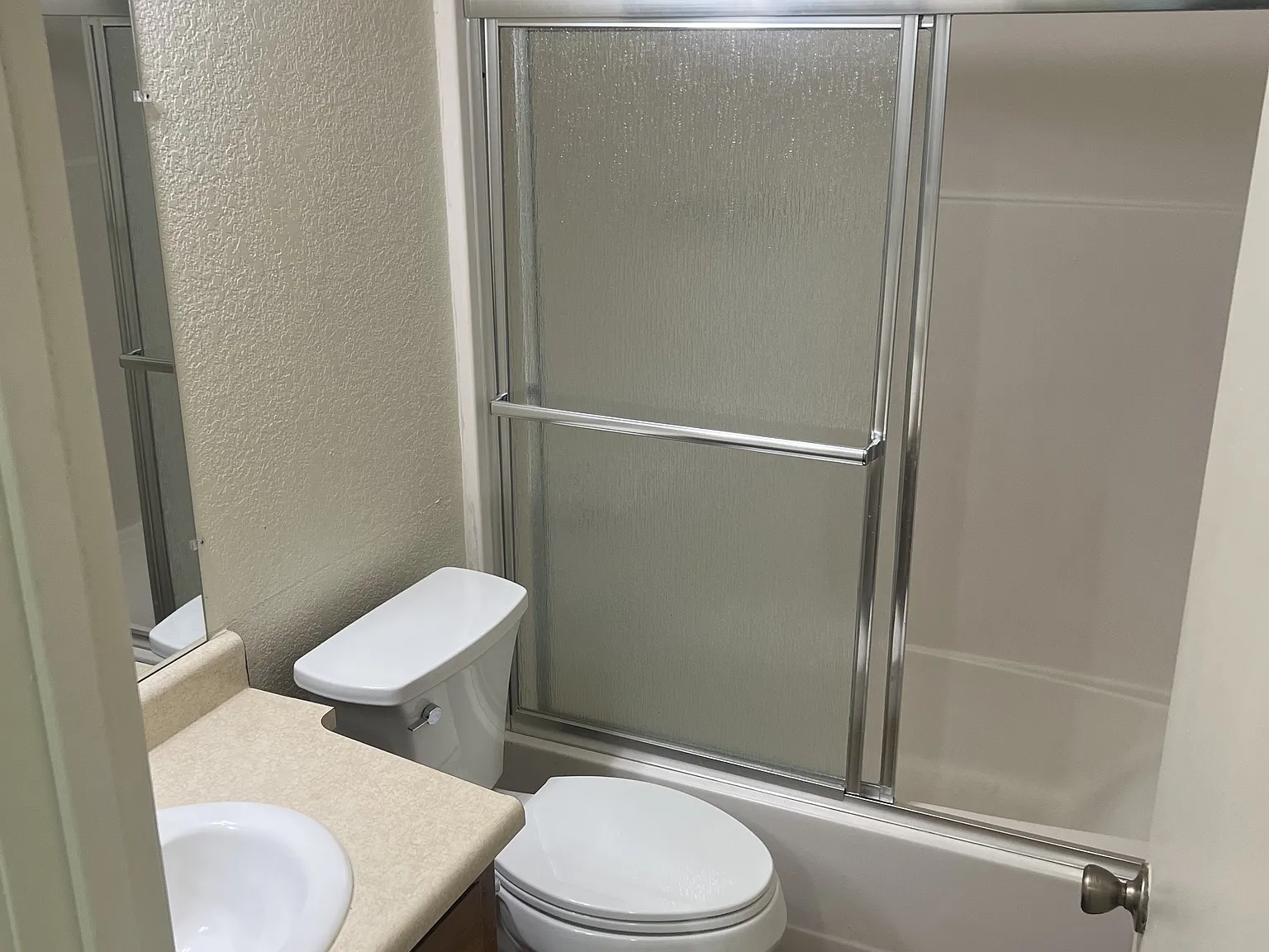 Meadow Oaks Apartments — Photo 2