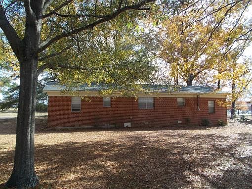 2nd image of 125 Doss Dr