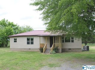 6747 County Road 121, Fort Payne, AL 35968