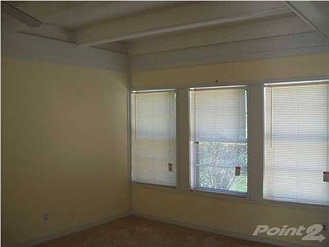 4th image of 7069 Cabral St