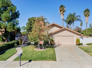 10641 Zodiac Dr, Riverside, CA 92503